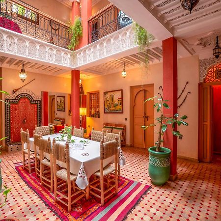 Riad Dar Ennakhla Marrakesh Bagian luar foto
