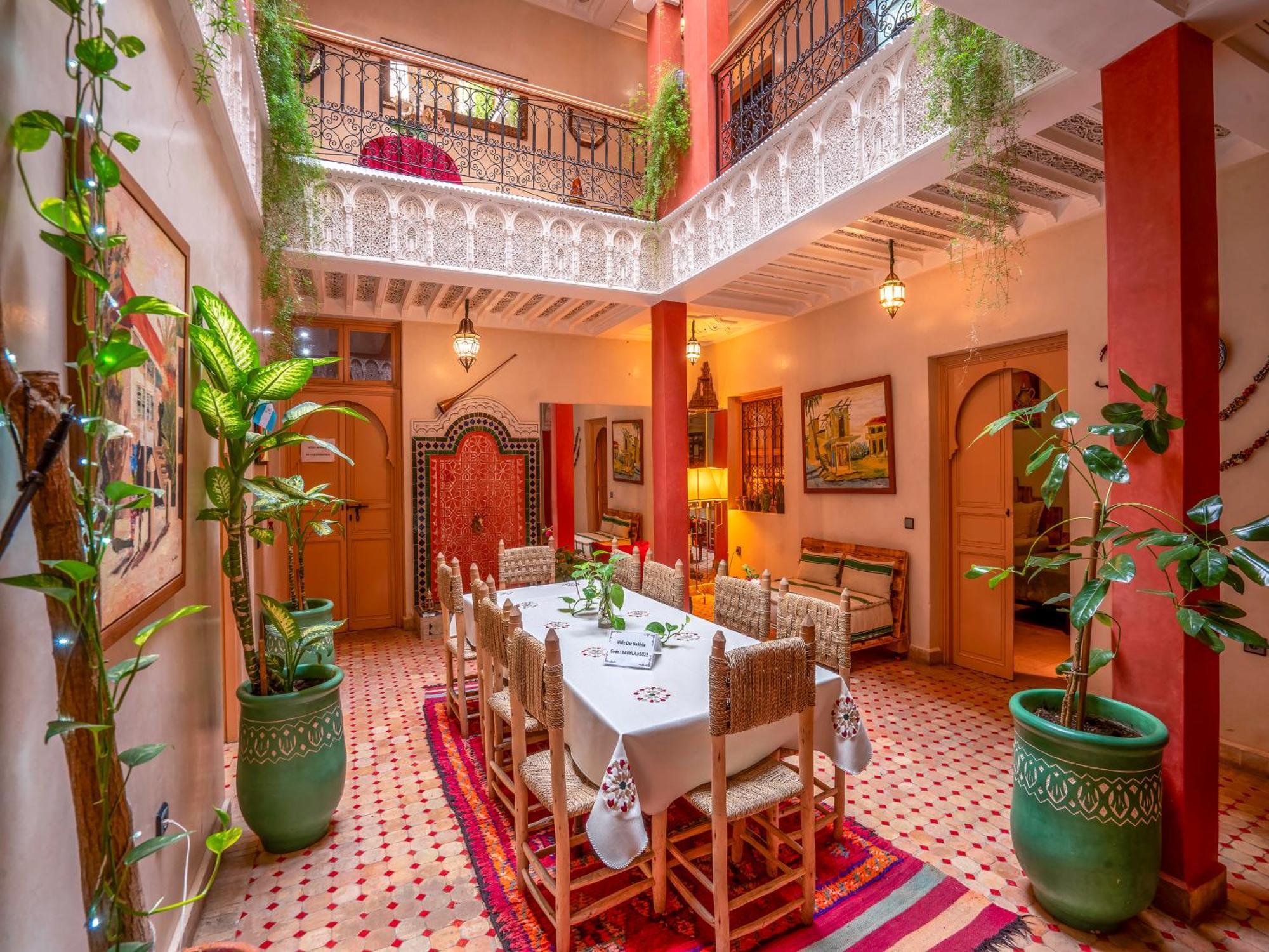 Riad Dar Ennakhla Marrakesh Bagian luar foto