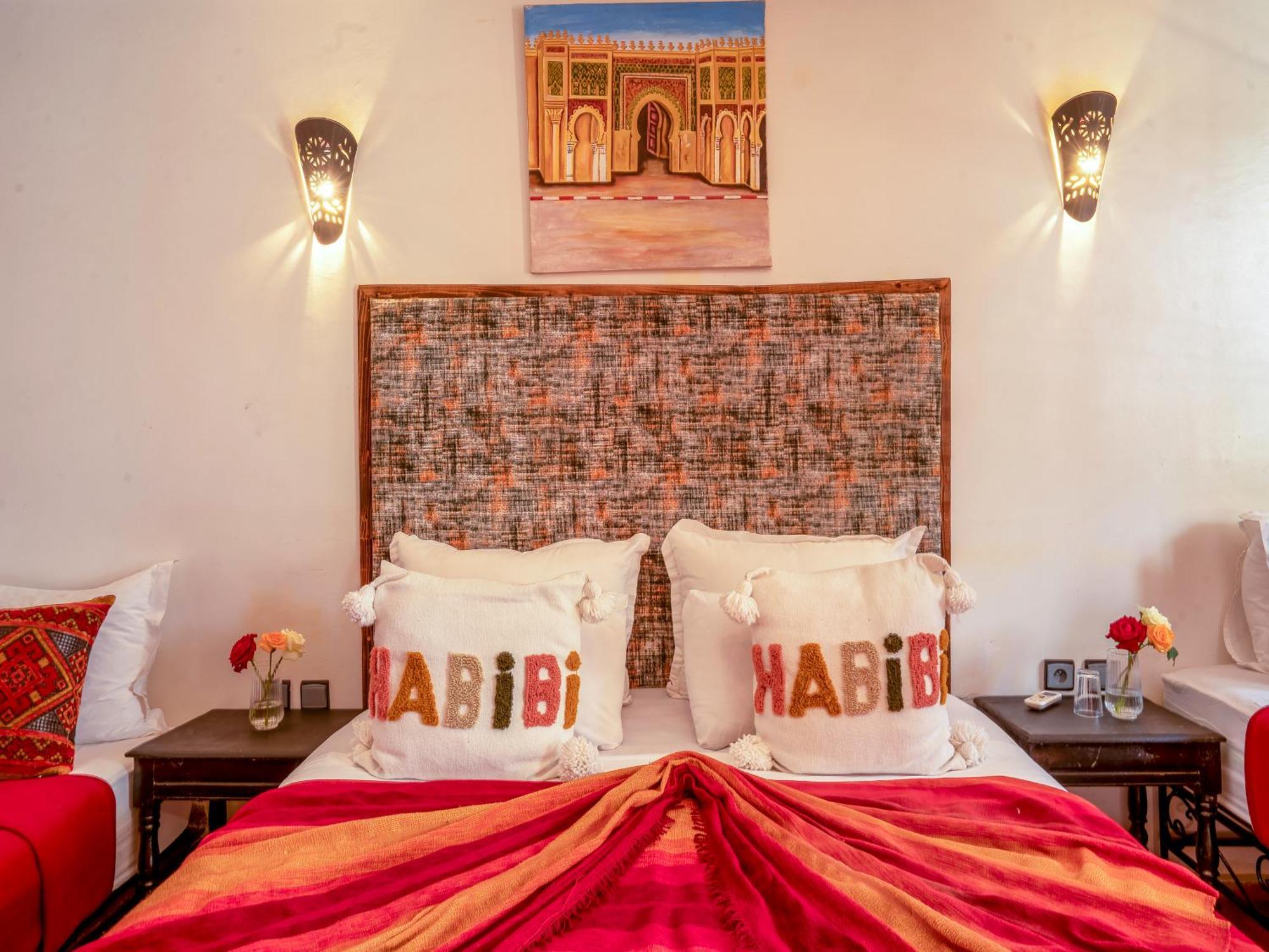 Riad Dar Ennakhla Marrakesh Bagian luar foto