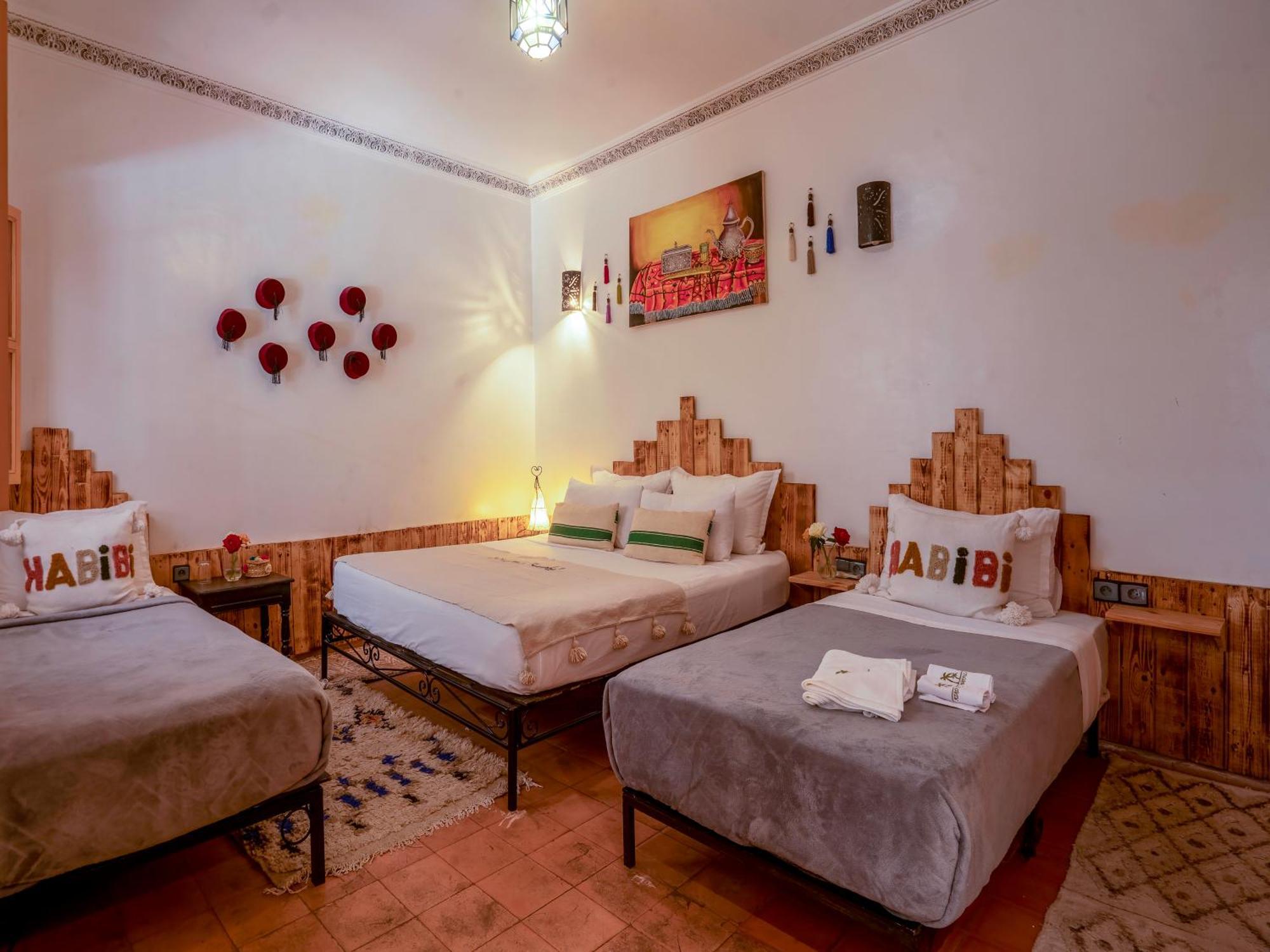 Riad Dar Ennakhla Marrakesh Bagian luar foto