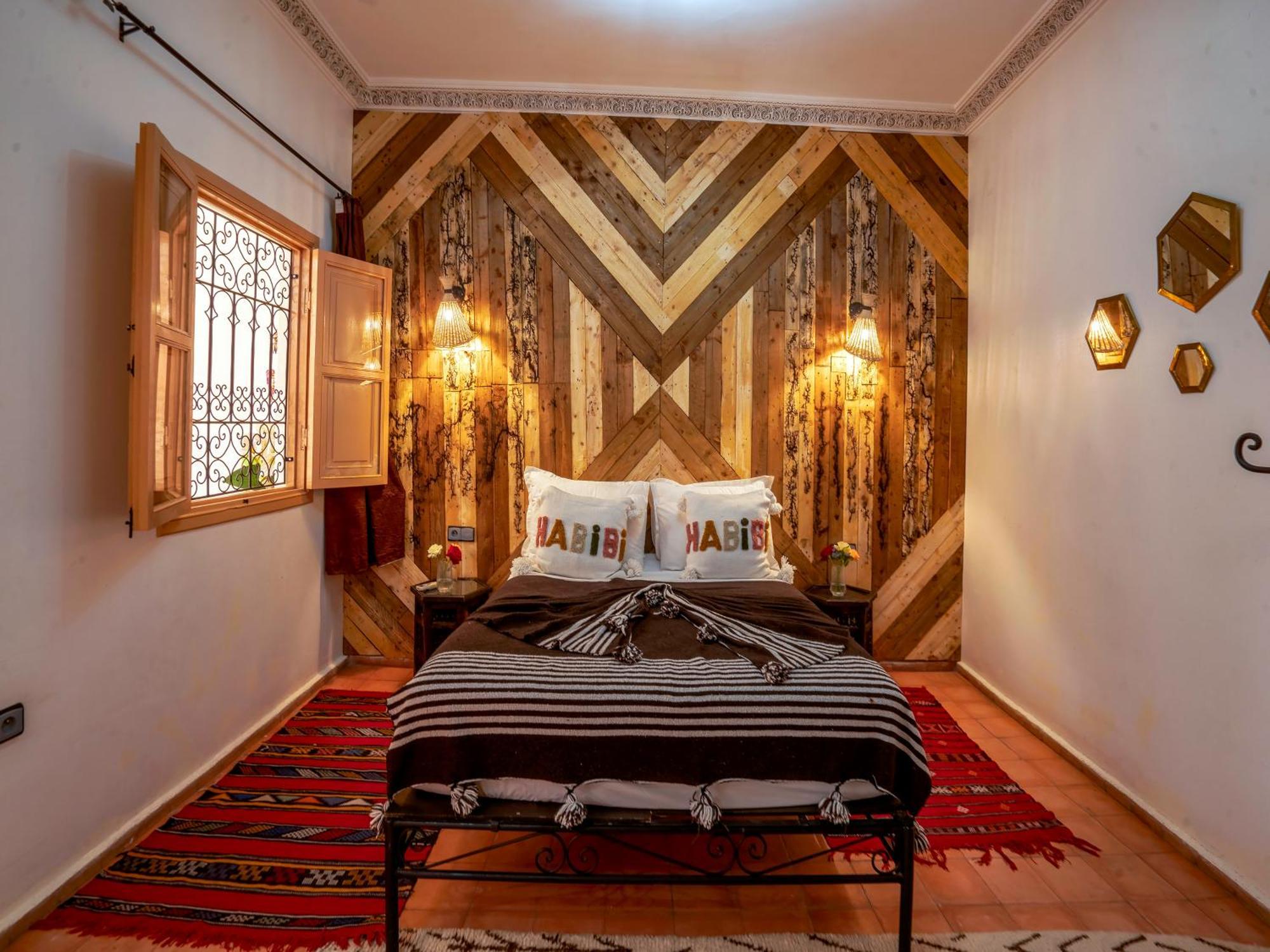 Riad Dar Ennakhla Marrakesh Bagian luar foto