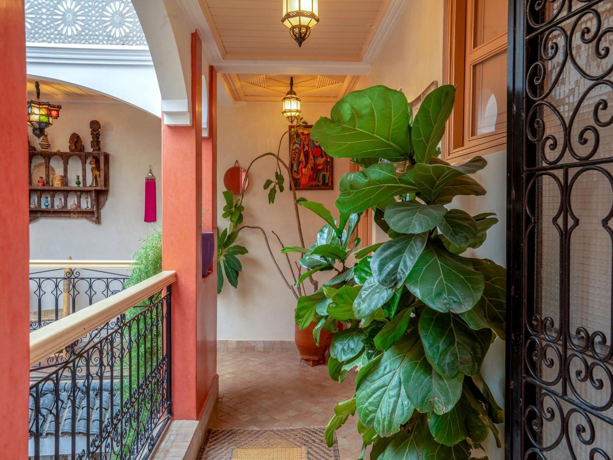 Riad Dar Ennakhla Marrakesh Bagian luar foto