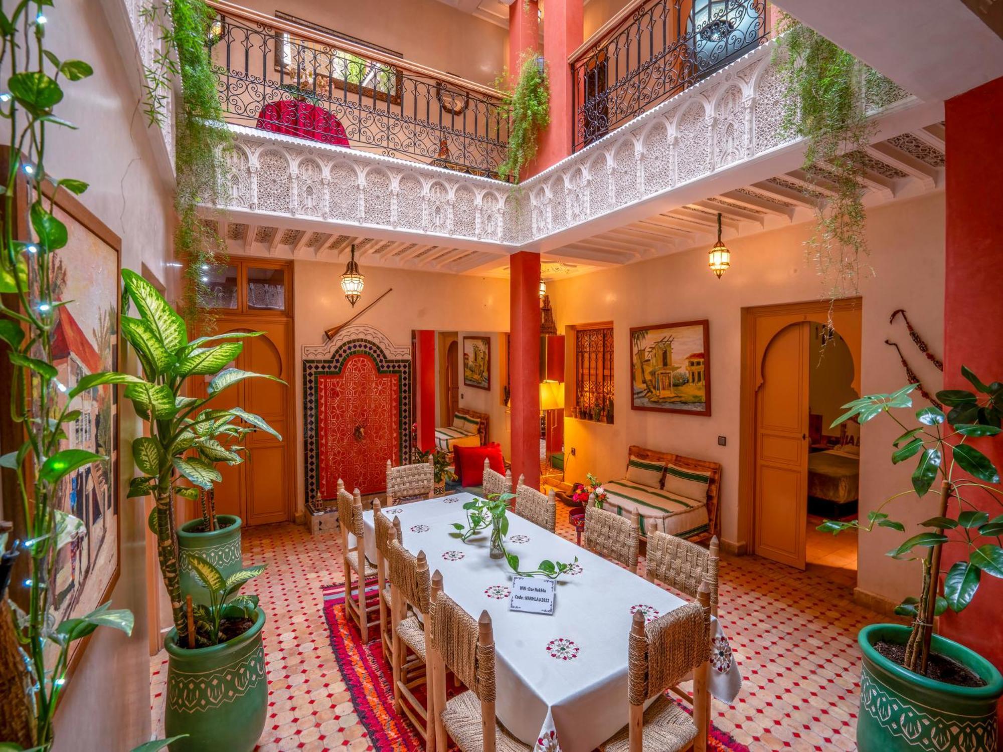 Riad Dar Ennakhla Marrakesh Bagian luar foto