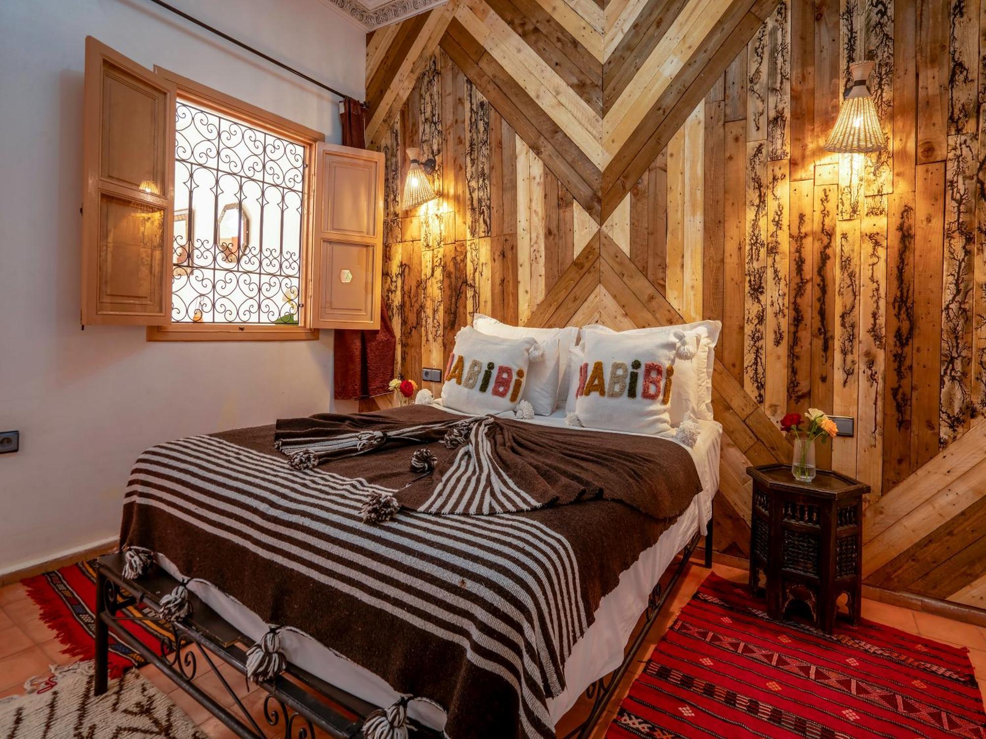 Riad Dar Ennakhla Marrakesh Bagian luar foto
