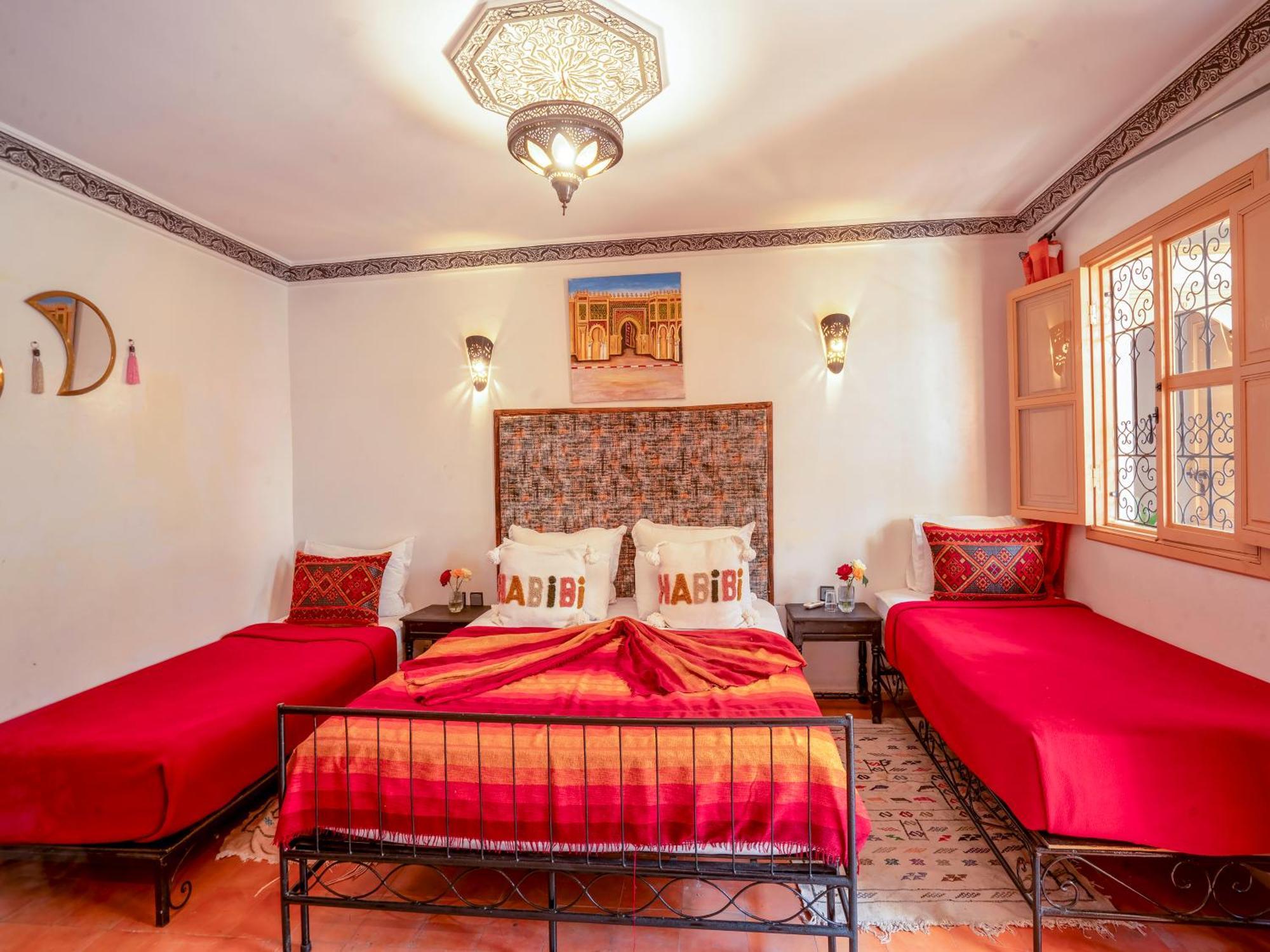 Riad Dar Ennakhla Marrakesh Bagian luar foto