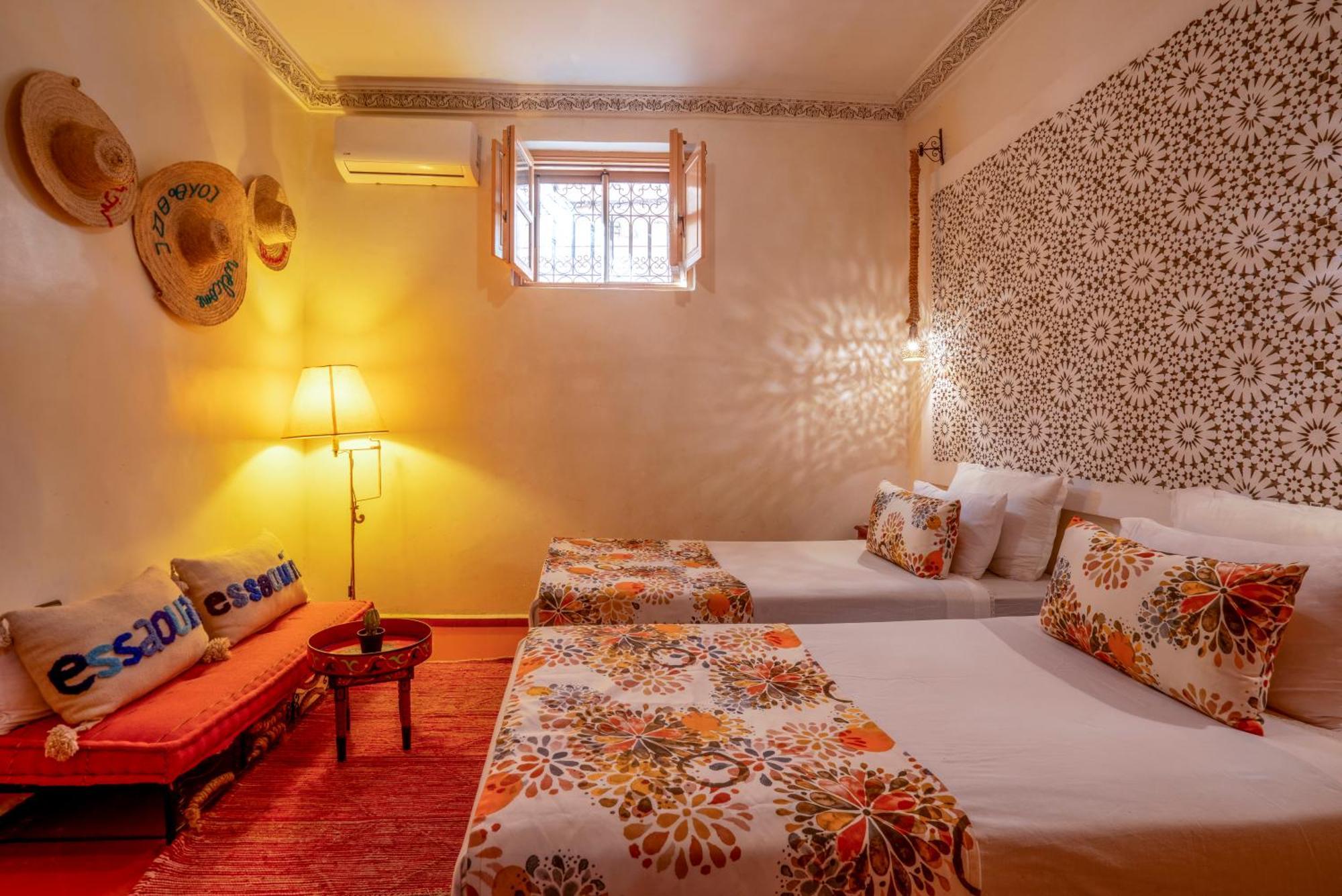 Riad Dar Ennakhla Marrakesh Bagian luar foto
